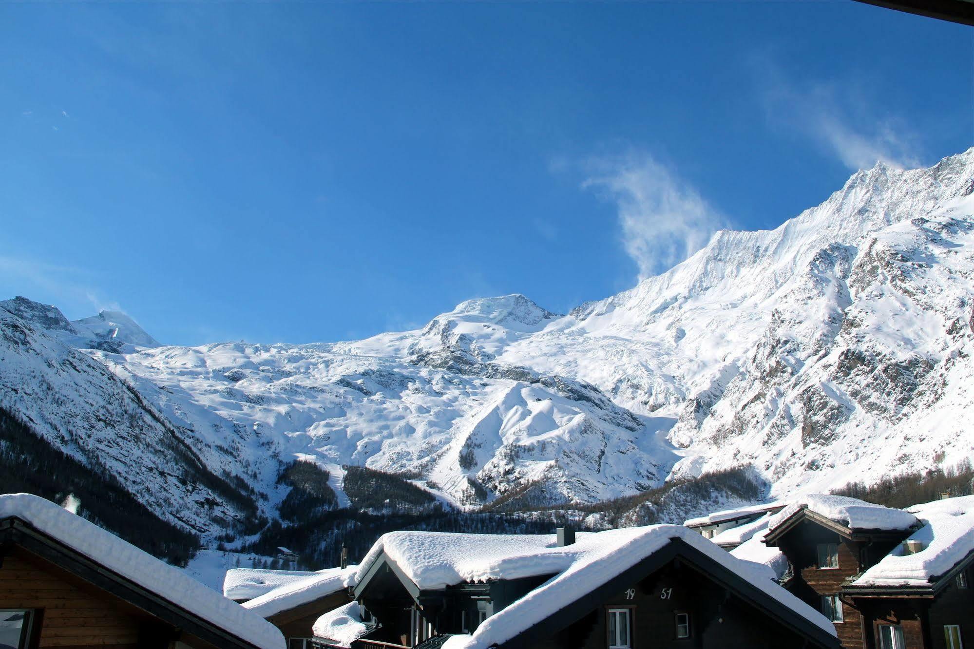 Popcorn! Hotel Saas-Fee Luaran gambar